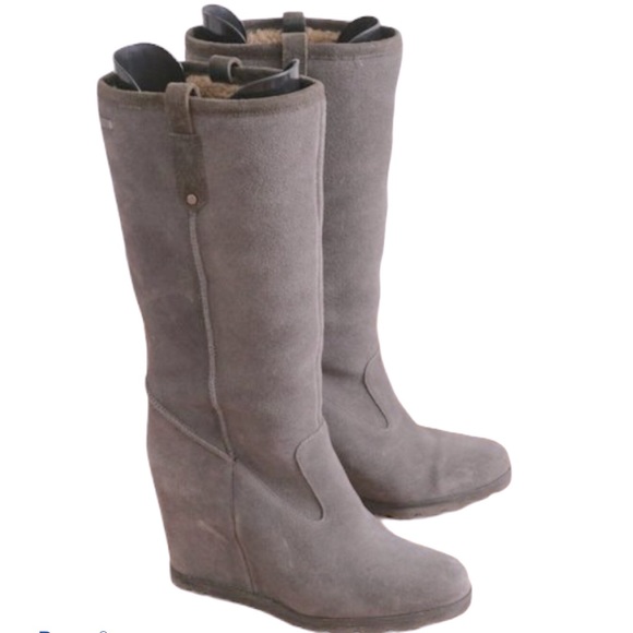 UGG Soleil Shearling Tall Wedge Boot Grey 7 - Picture 1 of 11